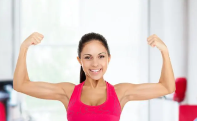 健美二头肌凹陷