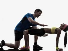 好用健美训练动作推荐健美补充营养