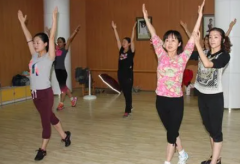 教健美操培训健美